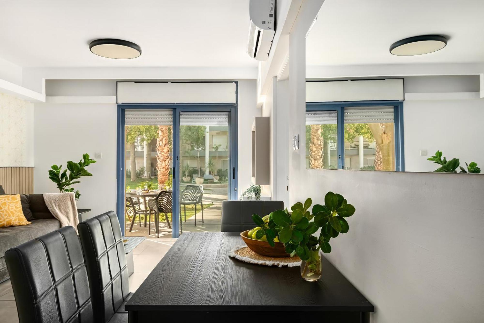 Royal Park Apartments Resort By Sea N Rent Eilat Esterno foto