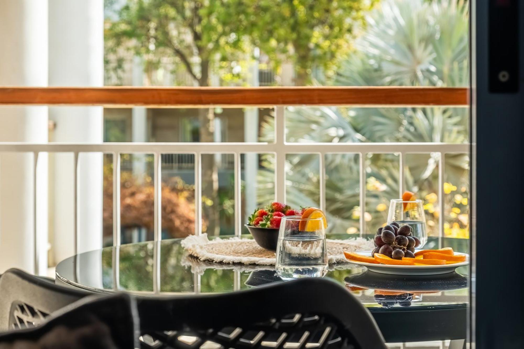 Royal Park Apartments Resort By Sea N Rent Eilat Esterno foto